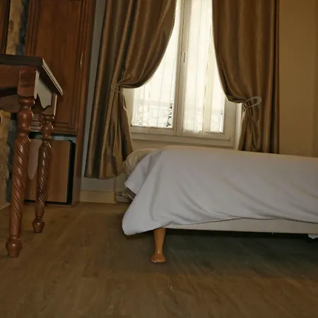Grand Hotel De Clermont-3